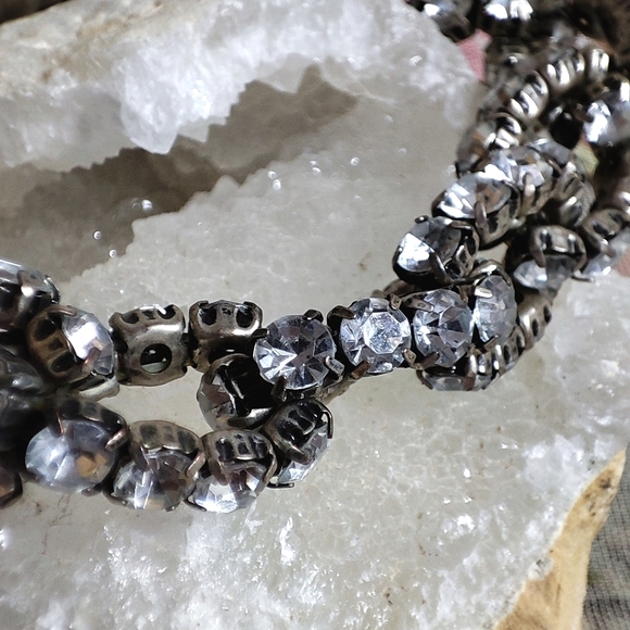 J. Crew Brushed Pewter Colored Prong Set Clear Rhinestone Link Chain Necklace - Picture 6 of 10